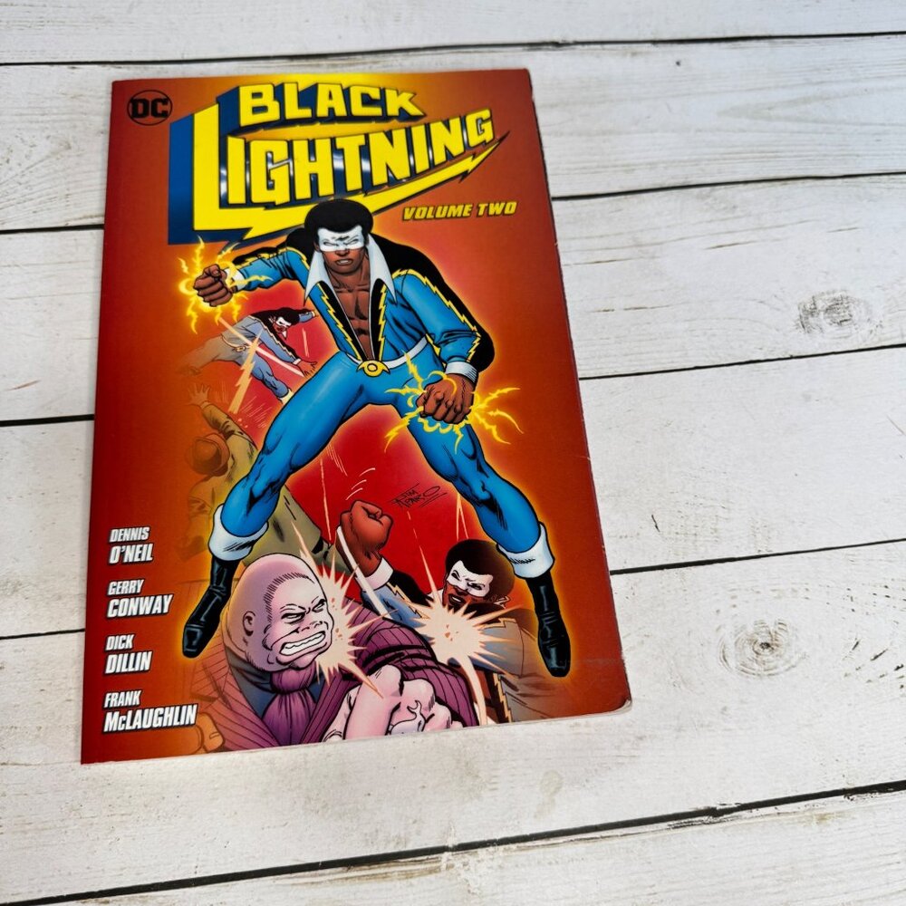 Black Lightning Vol 2 DC Comics TPB O’Neil Conway Dillin McLaughlin‎ 2009